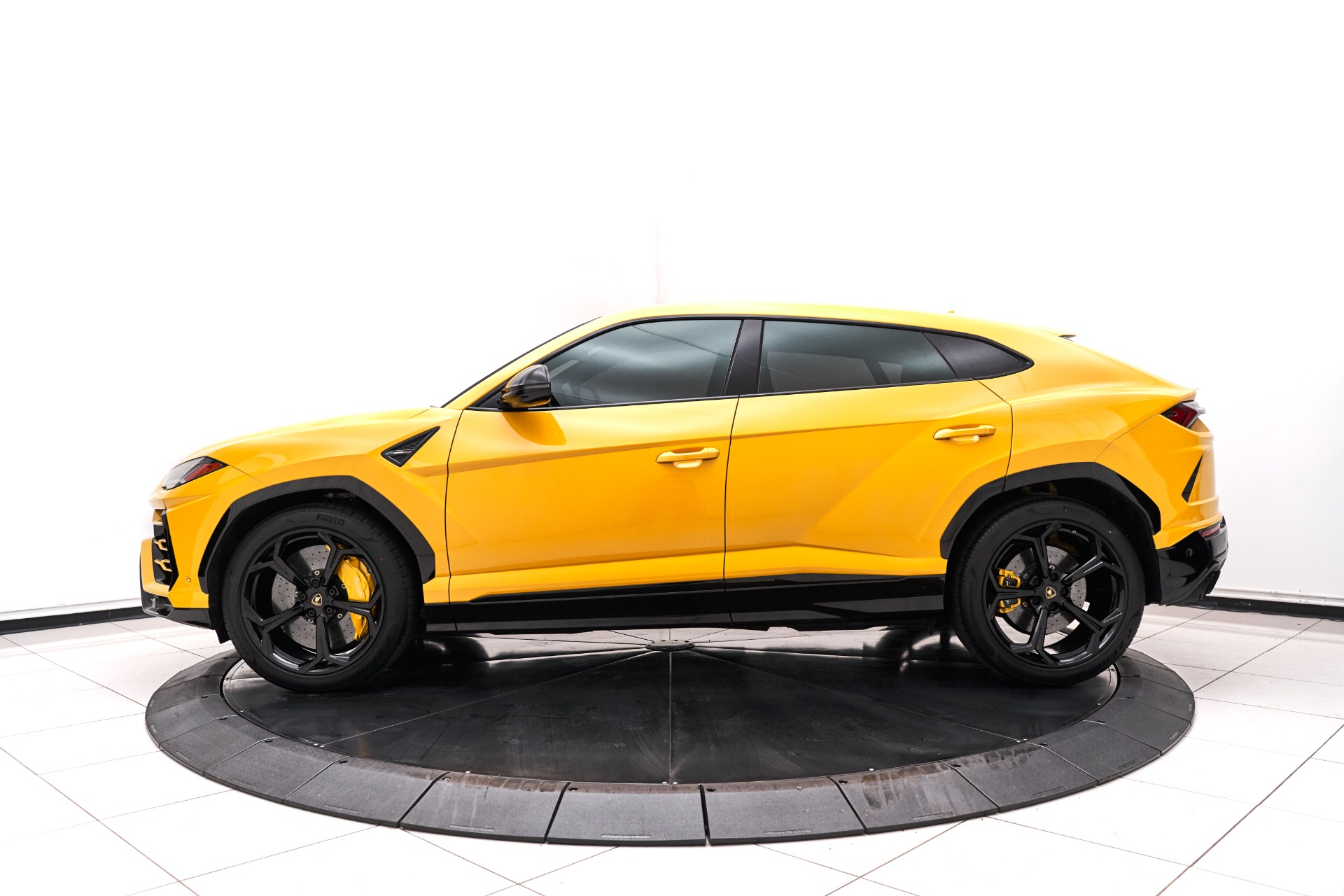 Used 2019 Lamborghini Urus Base For Sale (Sold) | Lotus Cars Las 