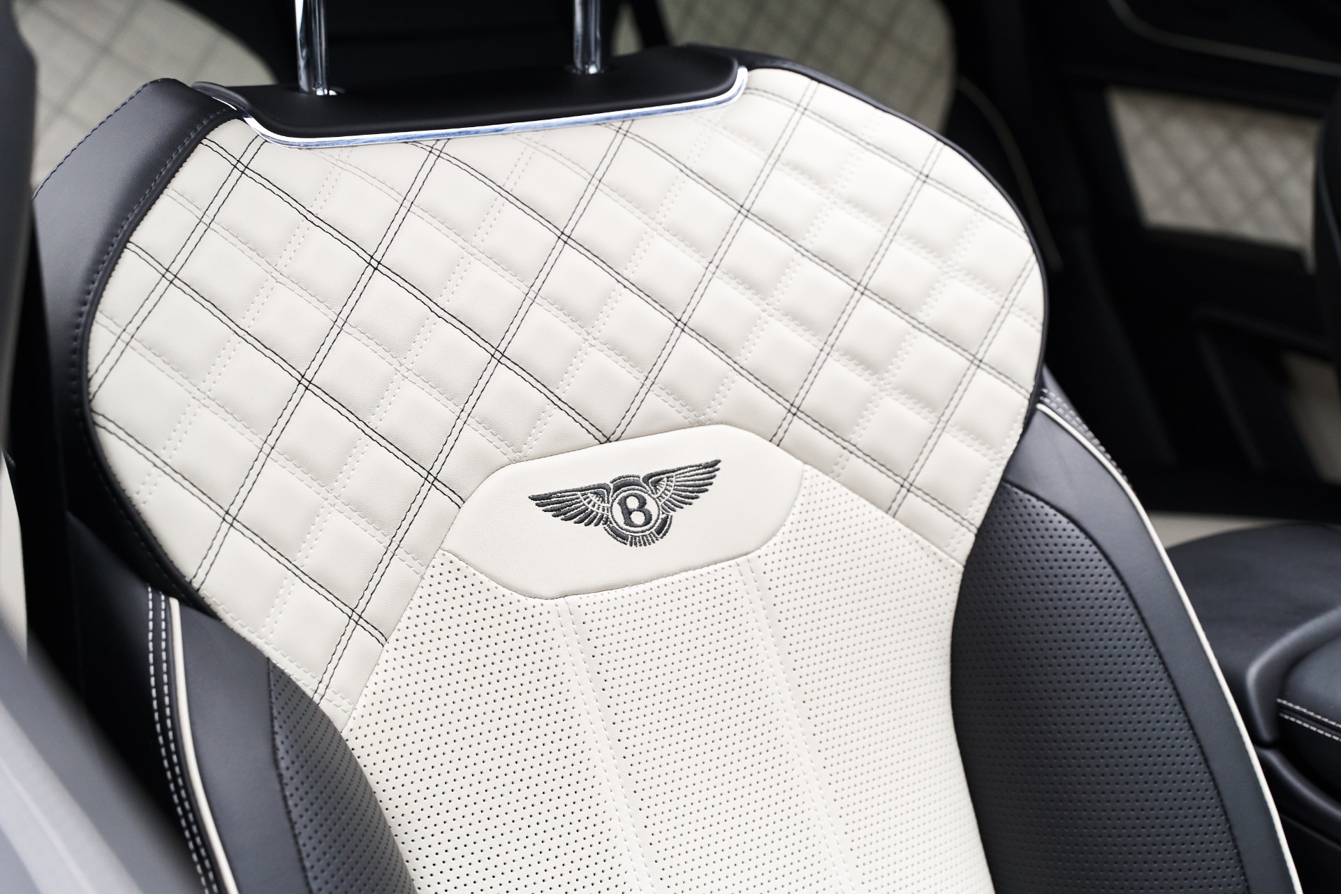 Bentley car seats outlet for sale