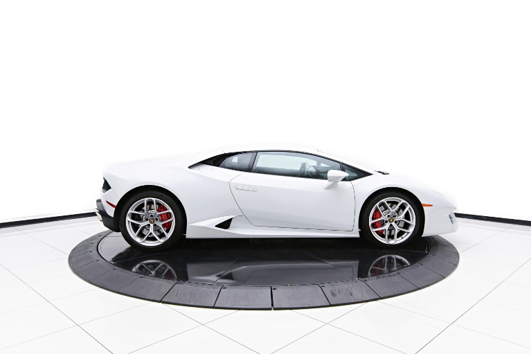 Used 2018 Lamborghini Huracan LP580-2 For Sale (Sold) | Lotus Cars 