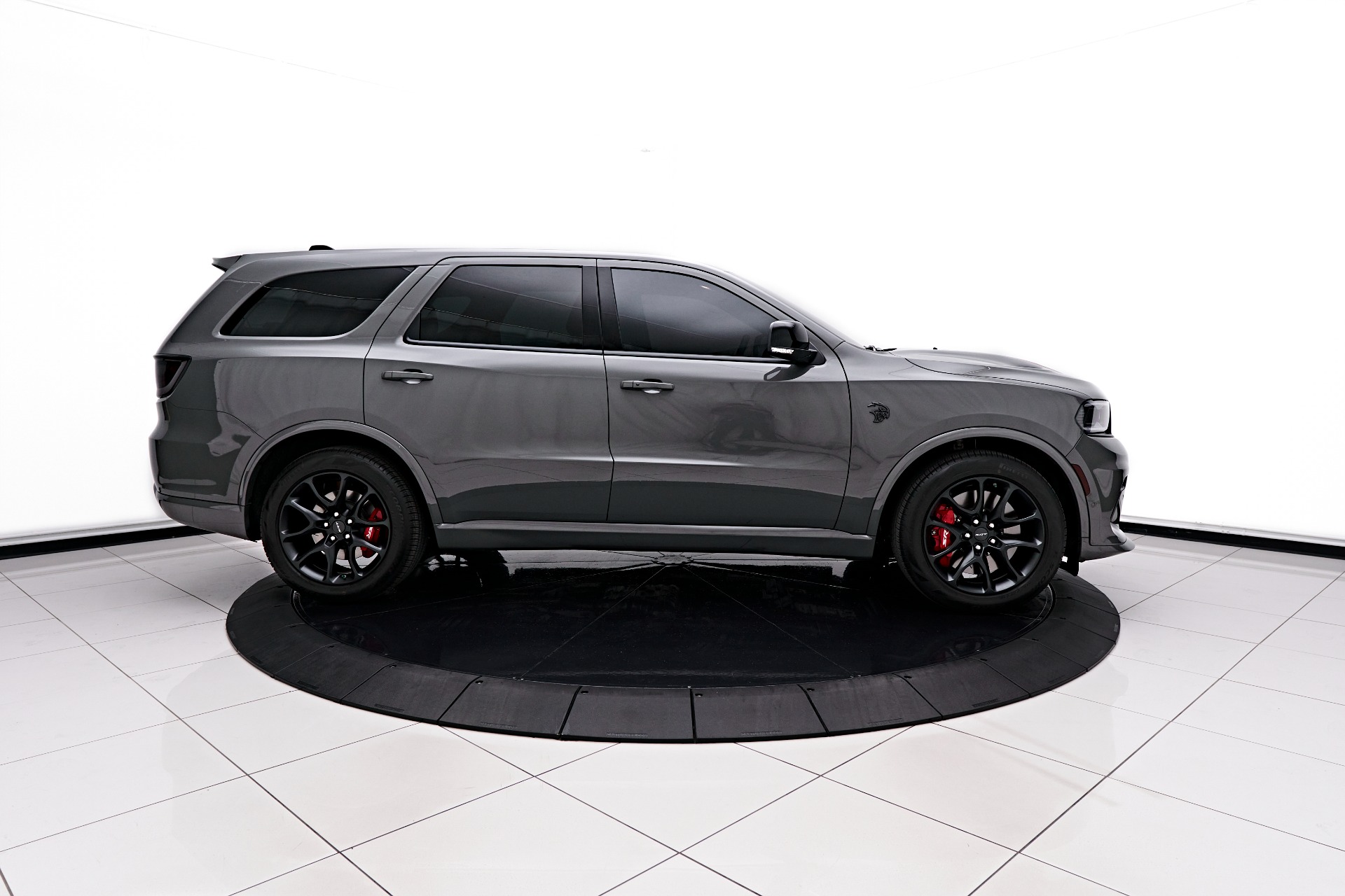 Dodge Durango SRT Hellcat Plus 2024 Price In India, 45 OFF