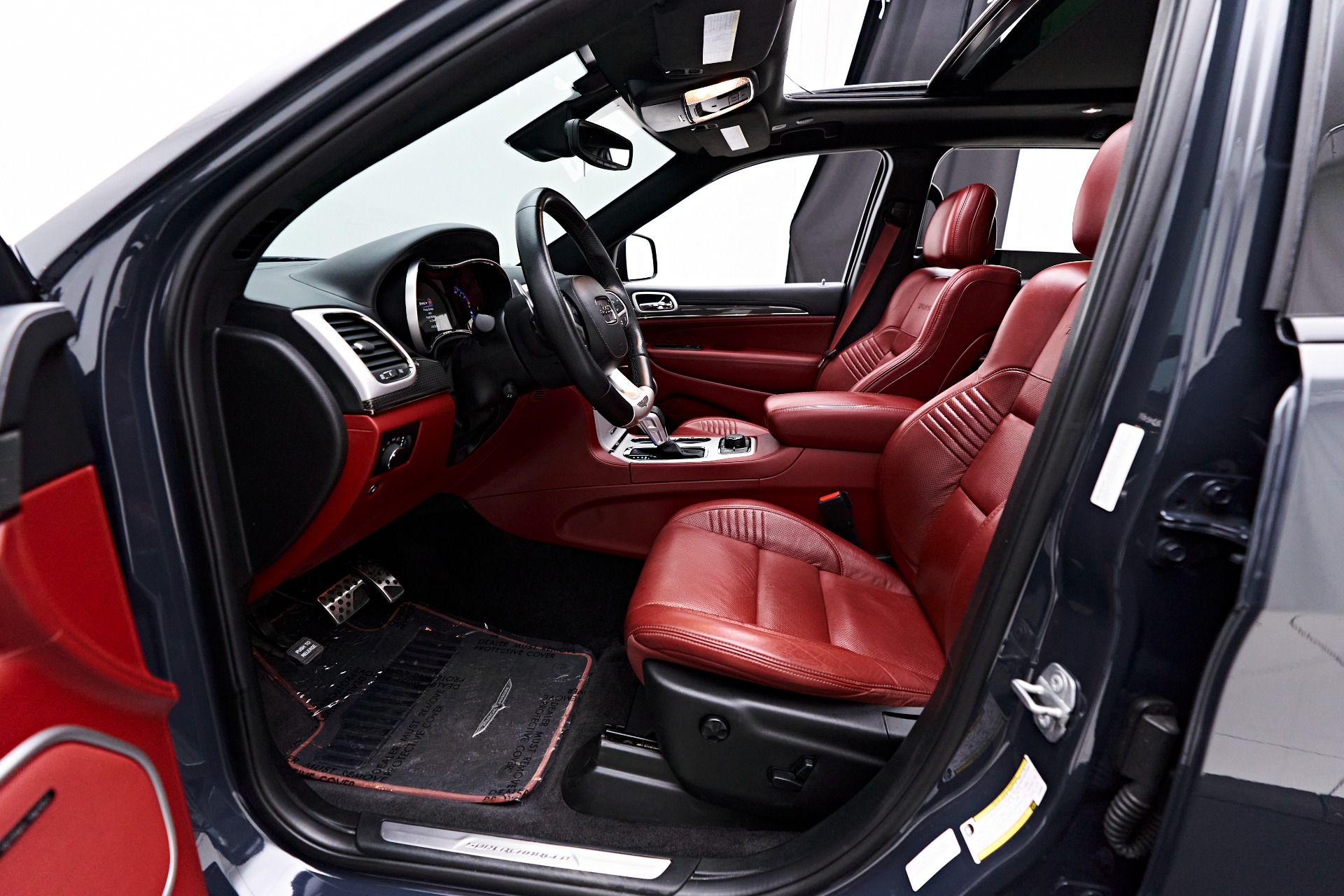 Jeep grand cherokee red leather best sale