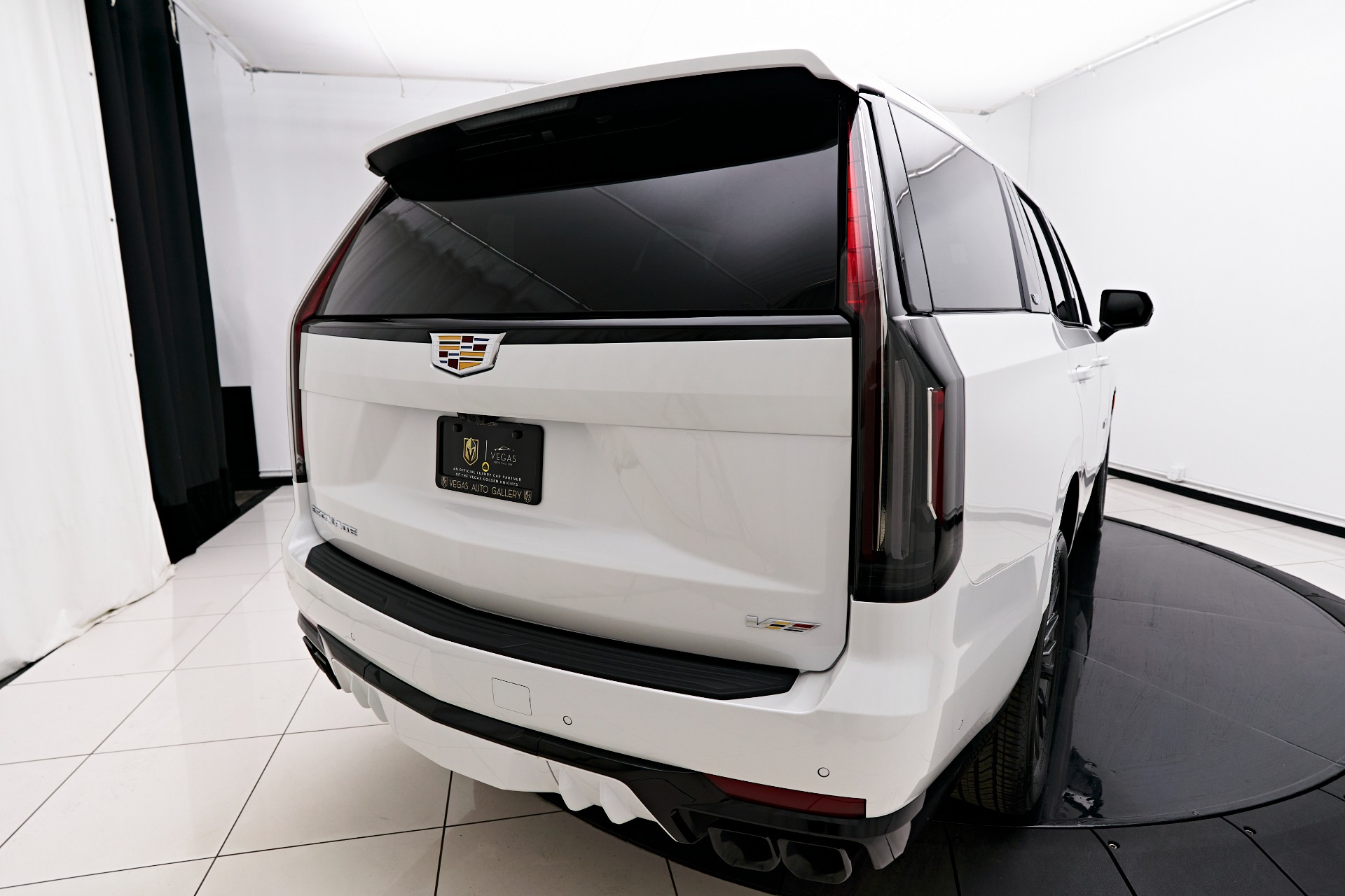 Used 2023 Cadillac Escalade V-Series For Sale ($179,800)