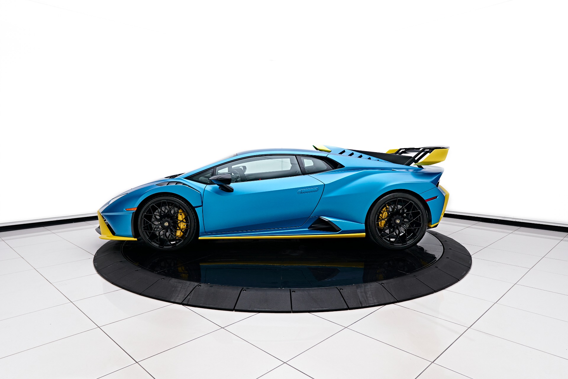 Used 2023 Lamborghini Huracan STO Base For Sale (Sold) | Lotus 