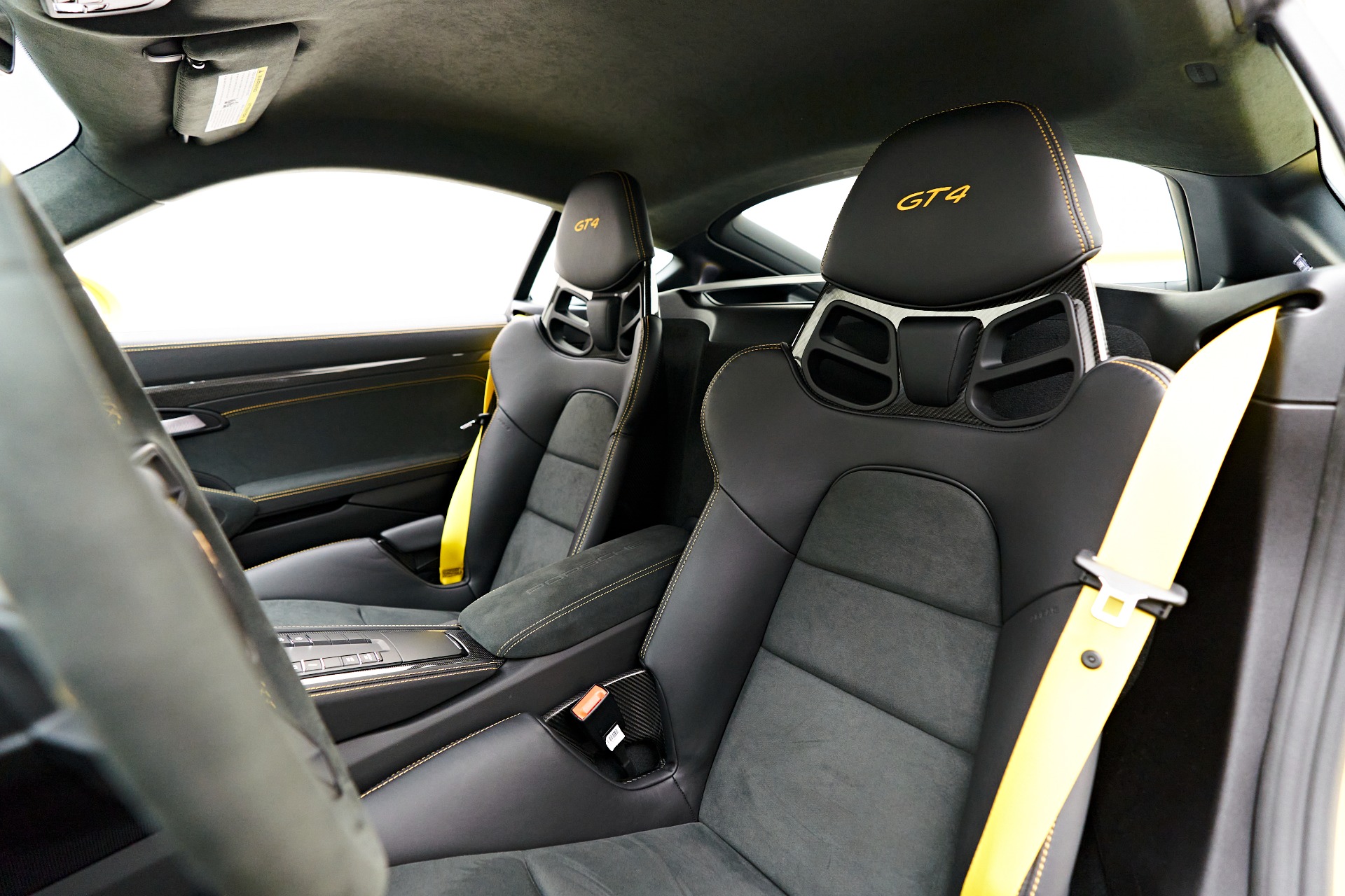 Porsche gt4 outlet seats