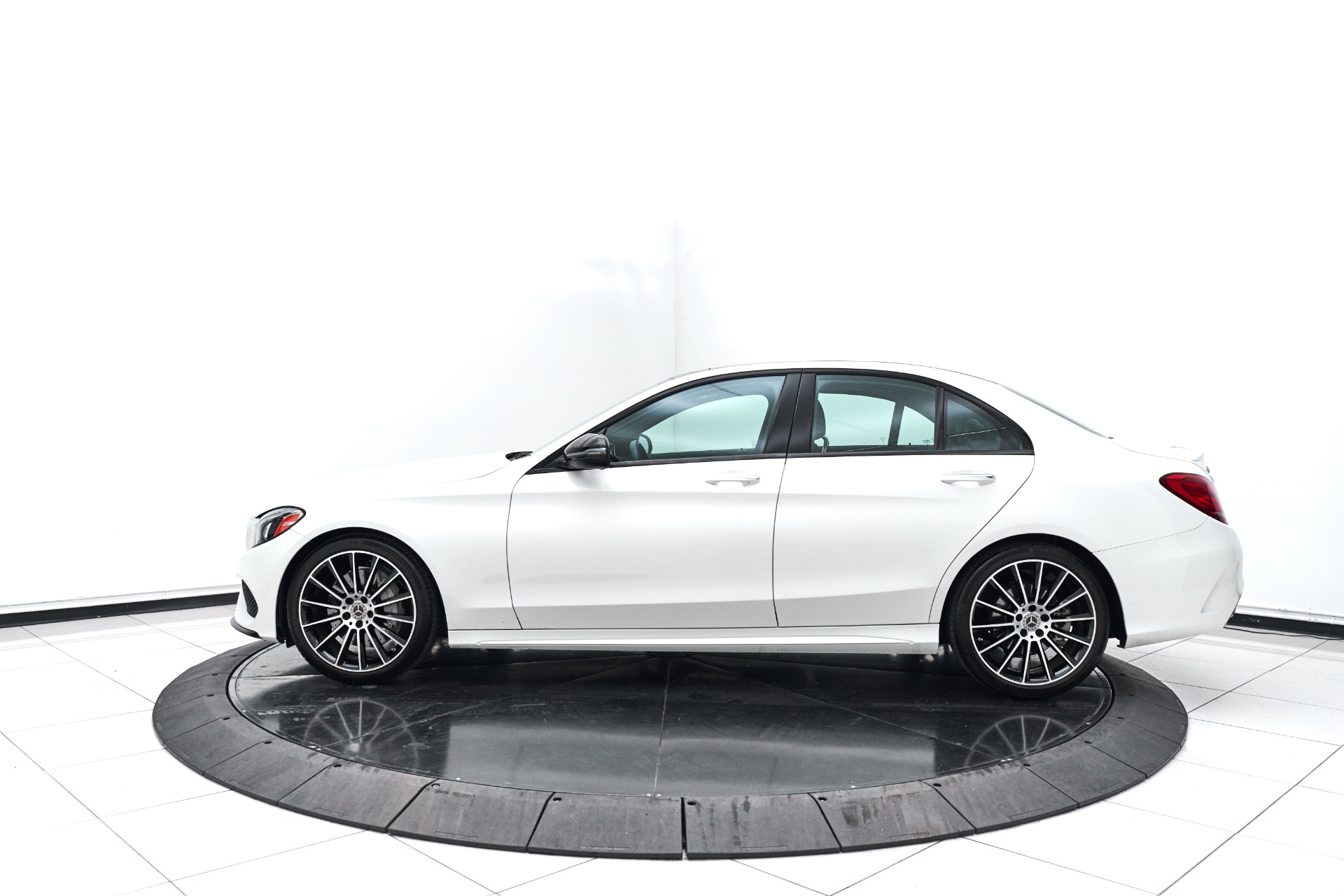 Used Mercedes-Benz C300 White Exterior for Sale